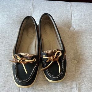 Sperry shoes women’s size 8